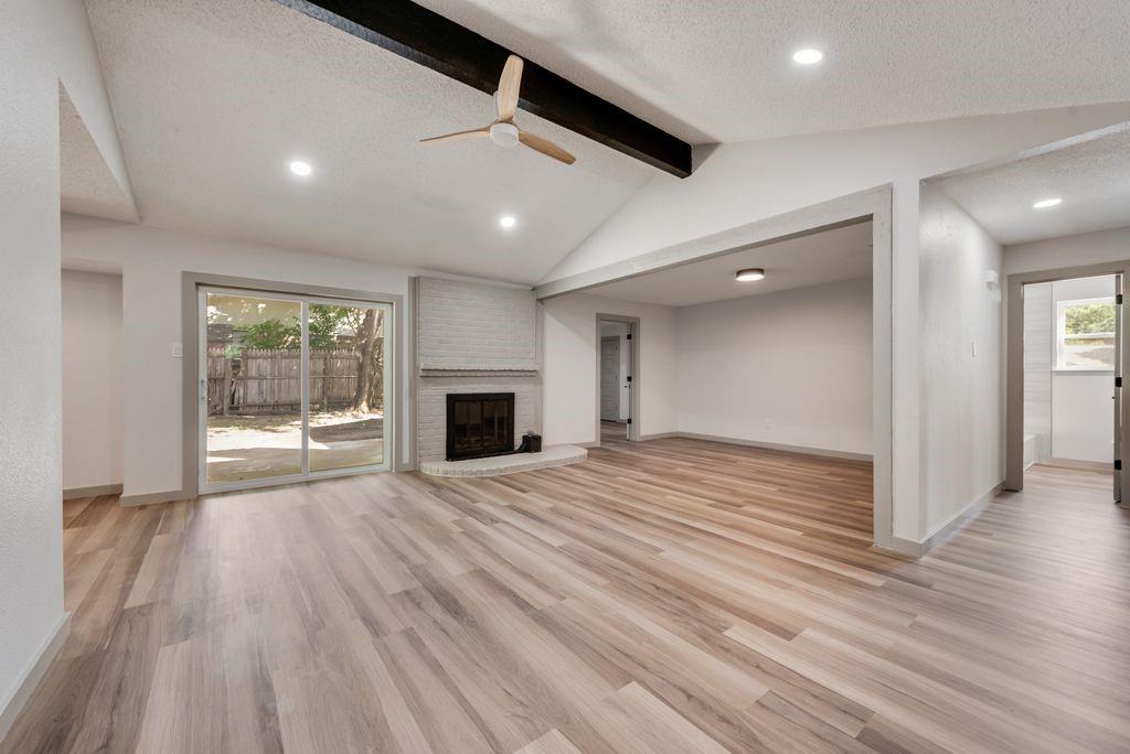900 Vaughn Drive