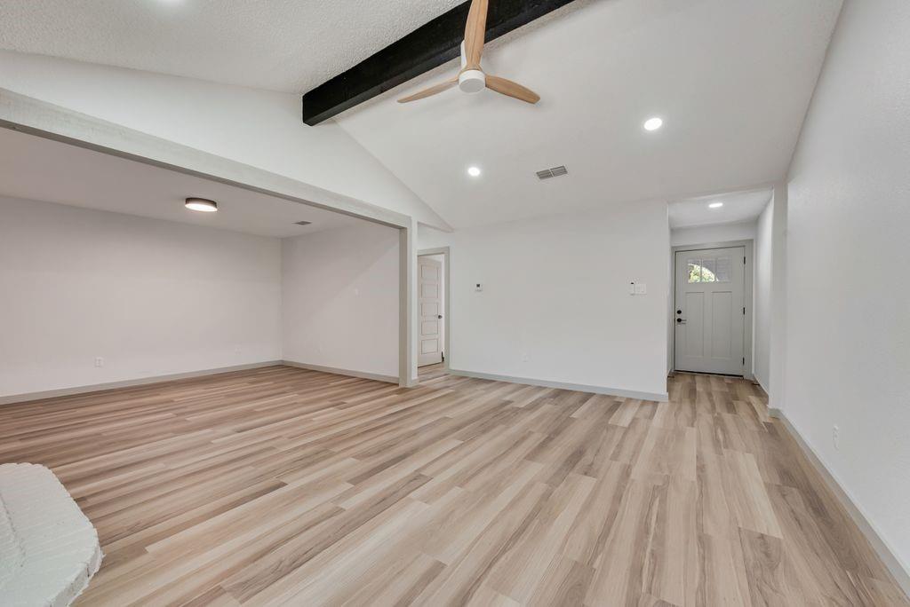 900 Vaughn Drive