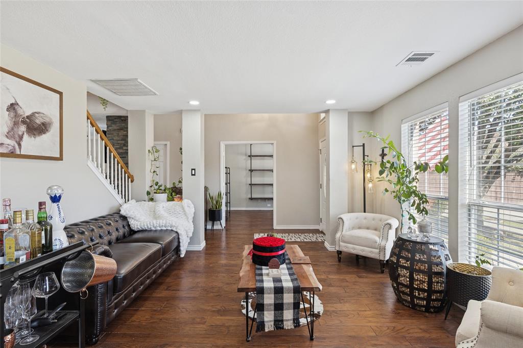 1544 Mountain Laurel Drive