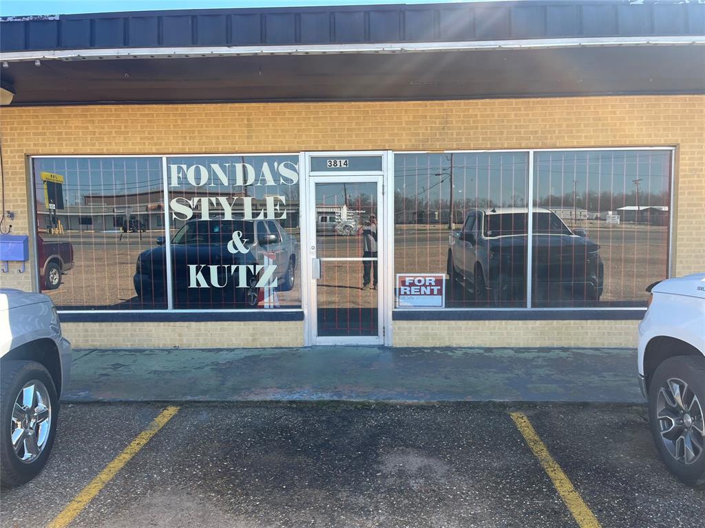 na - Commercial Lease