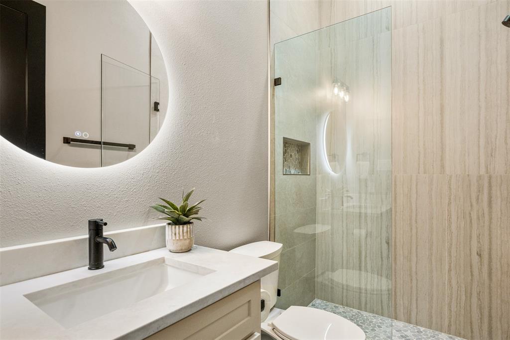 PINNACLE CLUB - Residential