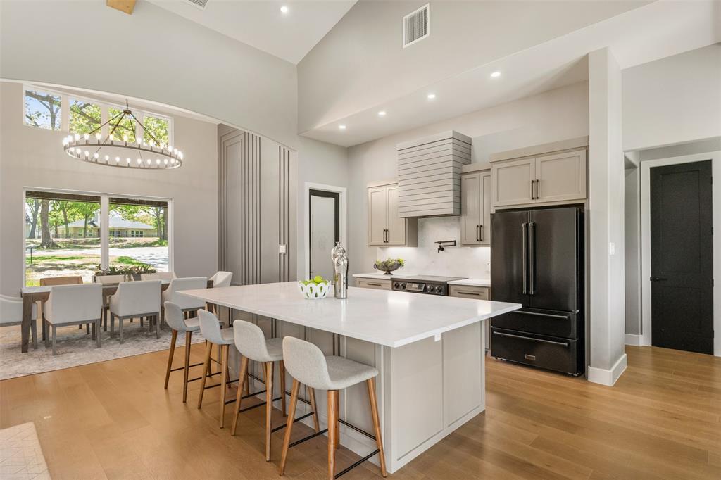 108 Deerhurst Lane
