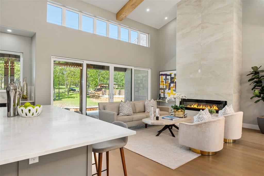 PINNACLE CLUB - Residential