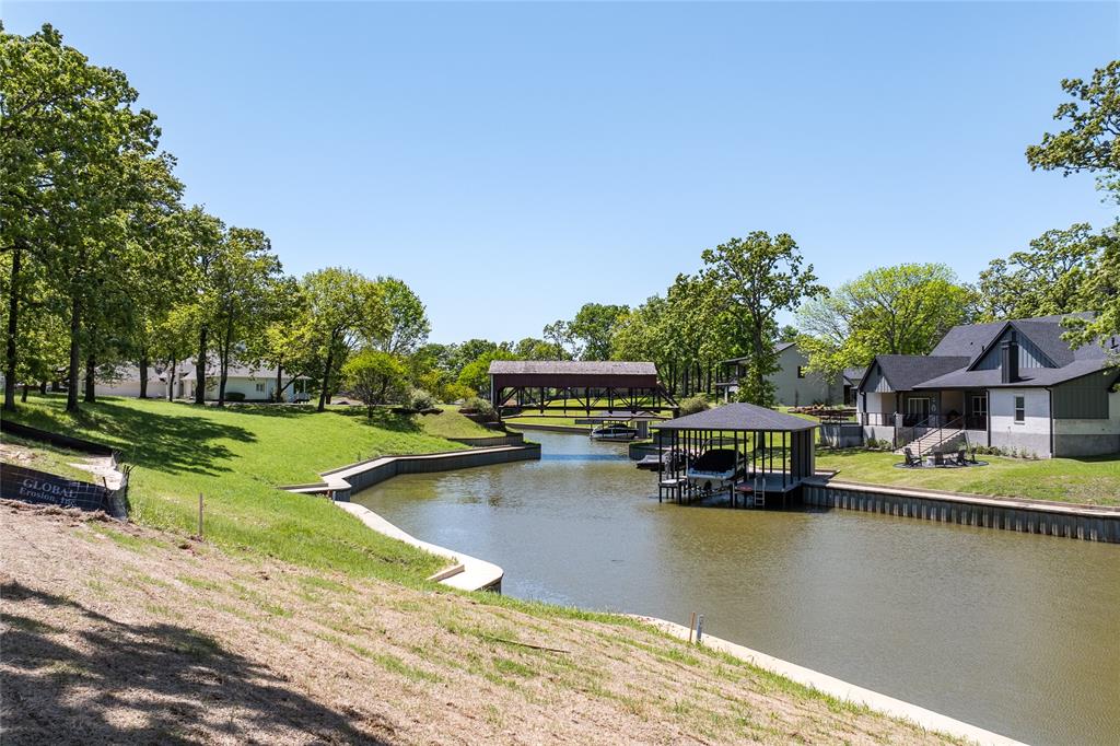 PINNACLE CLUB - Residential