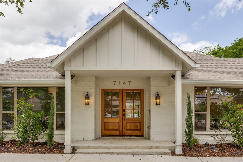 7147 Lakehurst Avenue