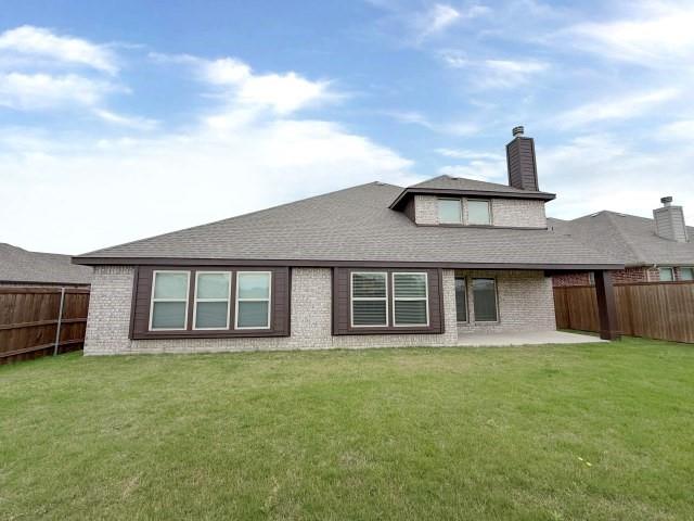 2304 Lonsdale Drive