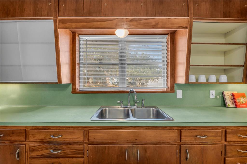 OTS TEAGUE - Residential