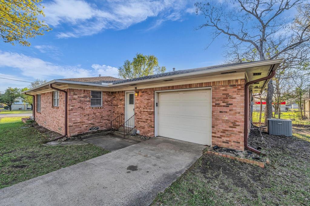 OTS TEAGUE - Residential