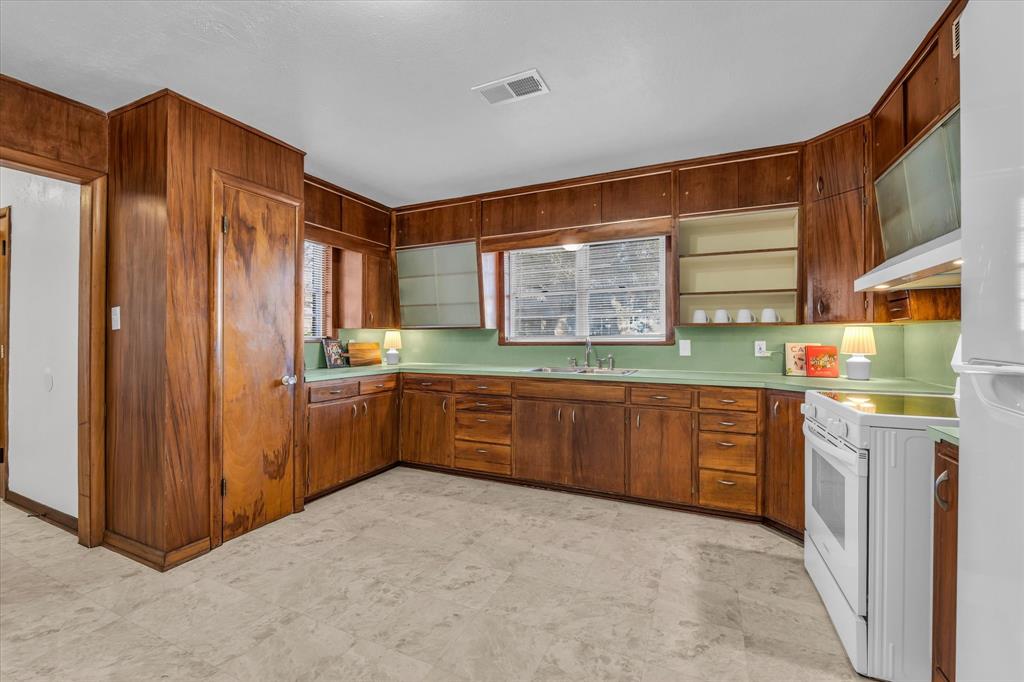 OTS TEAGUE - Residential