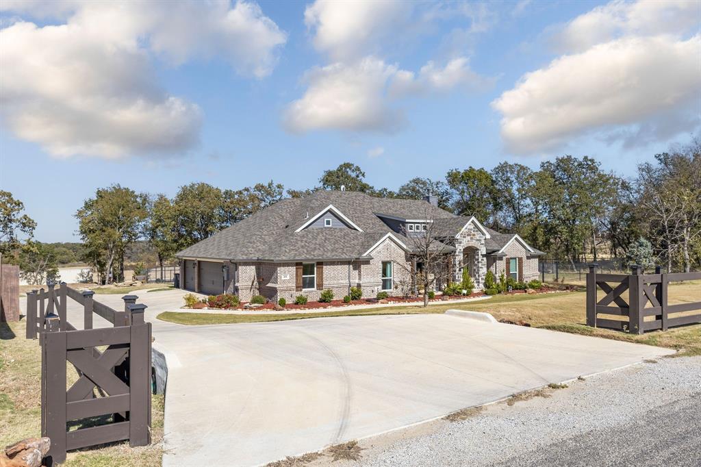 408 Herb Stephens Jr Way