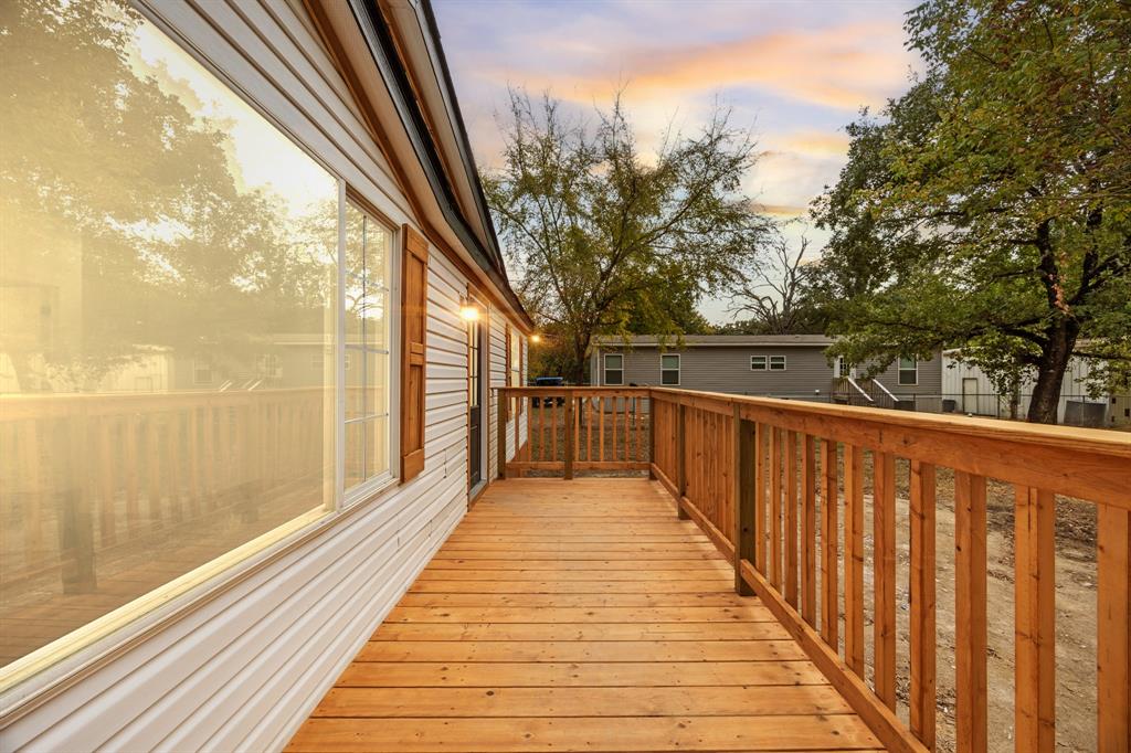 Siesta Shores - Residential