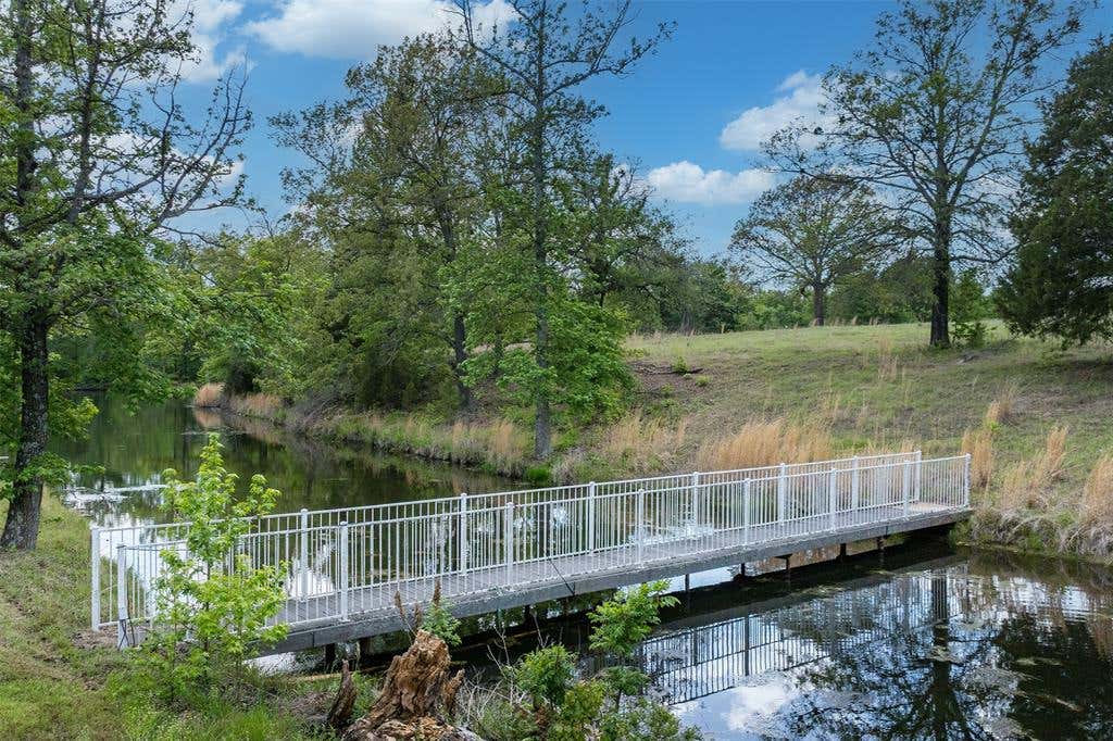 Photo of 18561 E FM 1861, Athens, TX 75752 (MLS # 21350420)