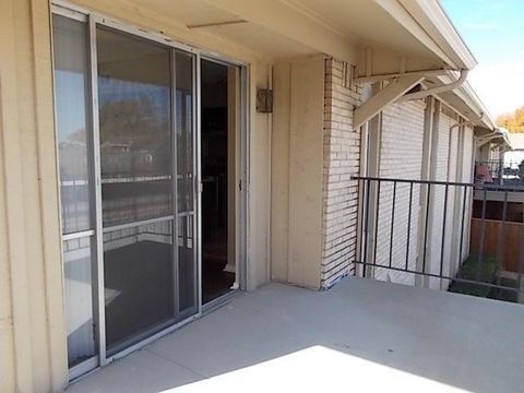 Tiny photo for 4524 Amesbury Drive #C, Dallas, TX 75206 (MLS # 21192774)