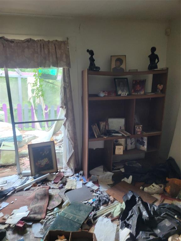 Shreveport, Louisiana 71109, United States, 2 Bedrooms Bedrooms, ,1 BathroomBathrooms,Residential,Contingent,143117