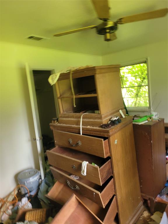 Shreveport, Louisiana 71109, United States, 2 Bedrooms Bedrooms, ,1 BathroomBathrooms,Residential,Contingent,143117