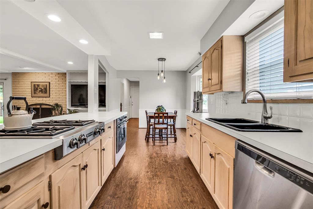 11406 Drummond Drive