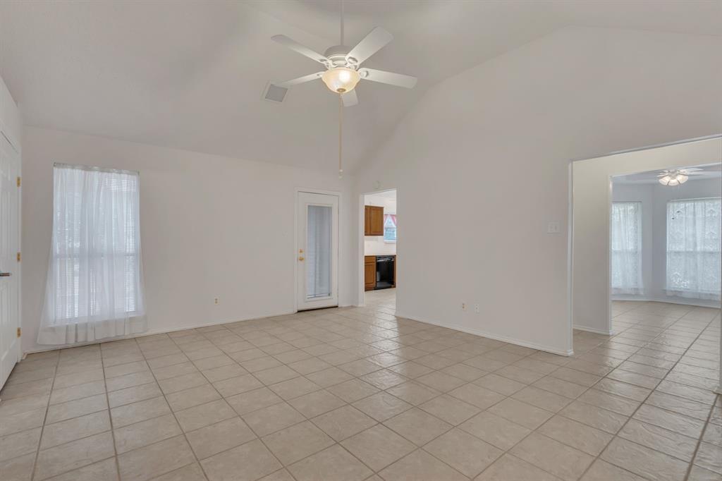 744 Red Oak Drive
