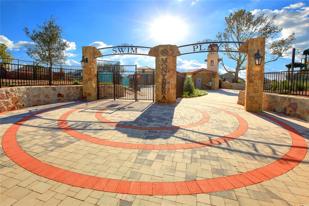 Monterra - Residential