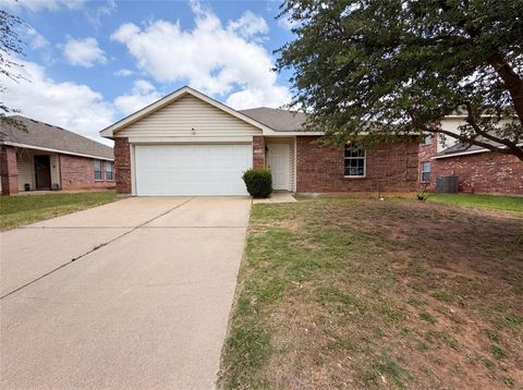 Photo of 1120 Beaverwood Lane, Crowley, TX 76036 (MLS # 21275761)