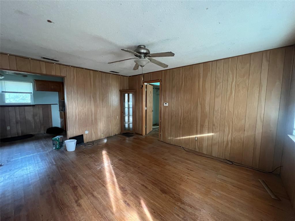 1335 N Washburn Road