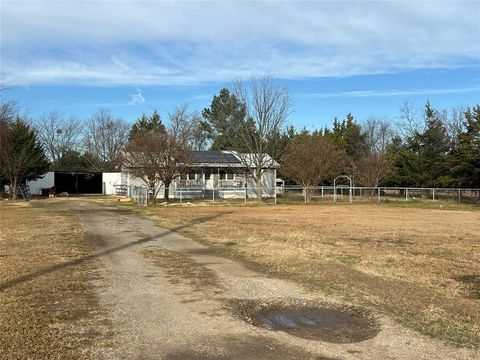 1335 N Washburn Road Bells TX 75414