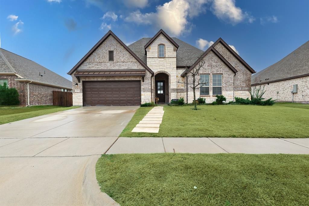 Photo of 209 Chesapeake Drive, Forney, TX 75126 (MLS # 21202285)