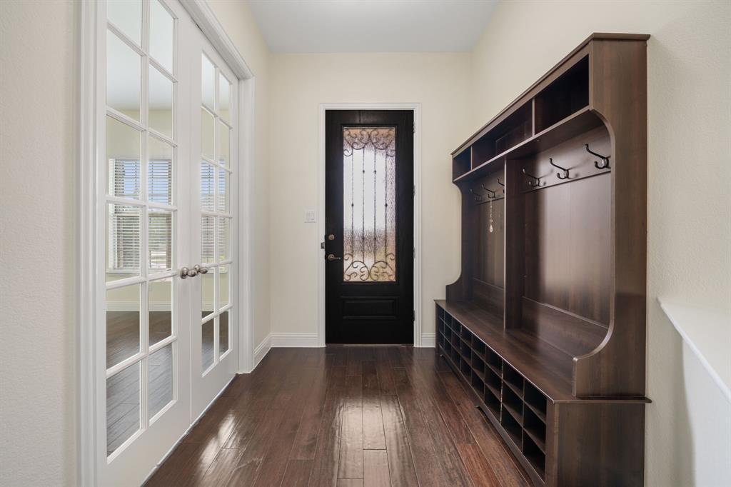 7409 Bishop Pine Road