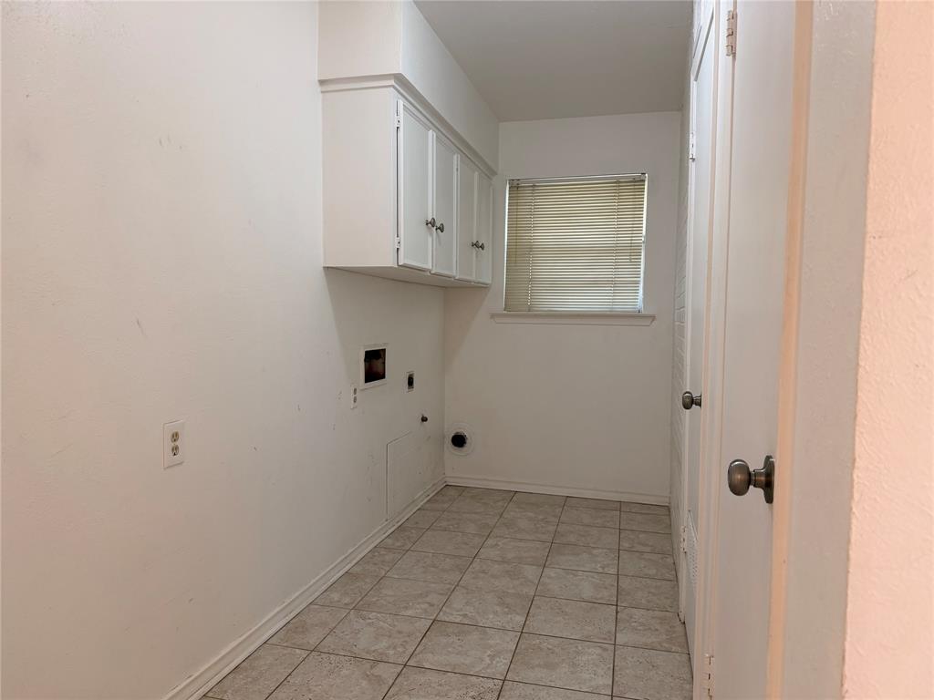 Schreiber Manor 03 Inst Rev - Residential Lease