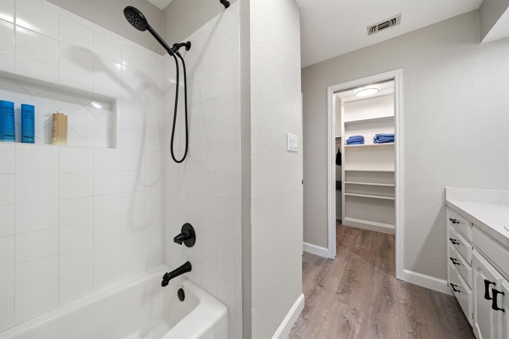 Clear Lake Country II - Residential