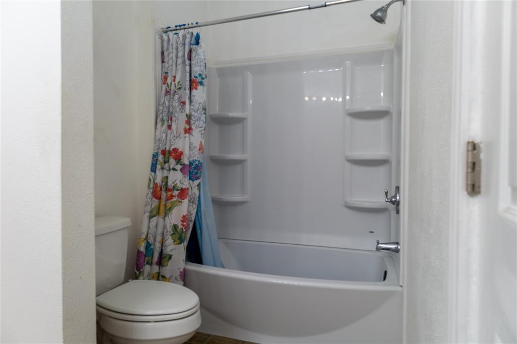 Green - Commercial Sale