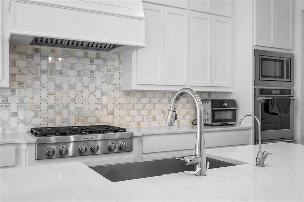 4560 Silver Spur Drive