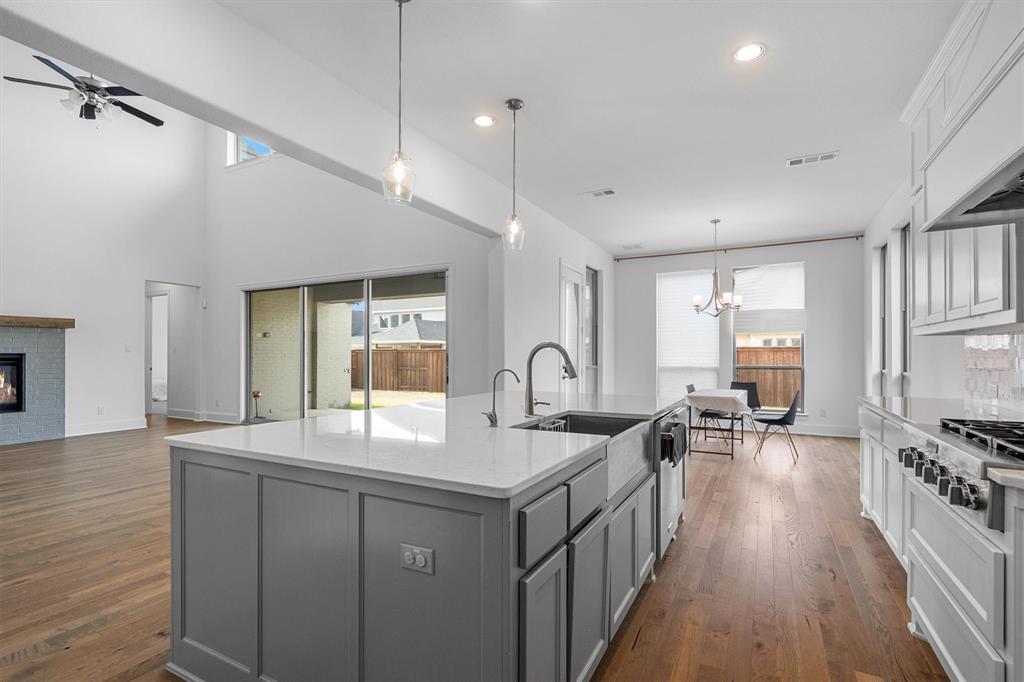 4560 Silver Spur Drive