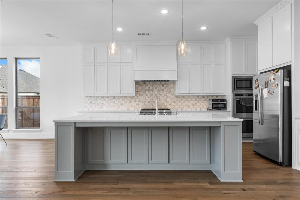 4560 Silver Spur Drive