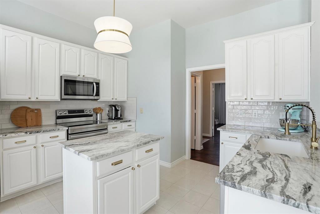 2316 Leafy Glen Court