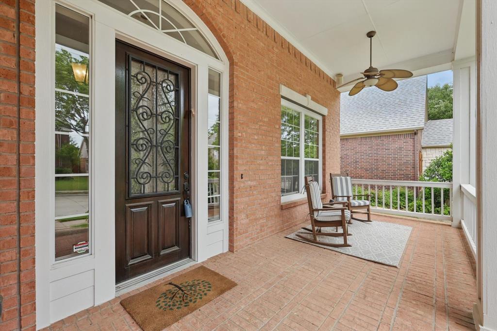 1728 E Branch Hollow Drive