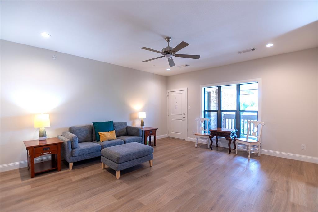 Photo of 10660 Park Village Place #Unit C, Dallas, TX 75230 (MLS # 21344128)