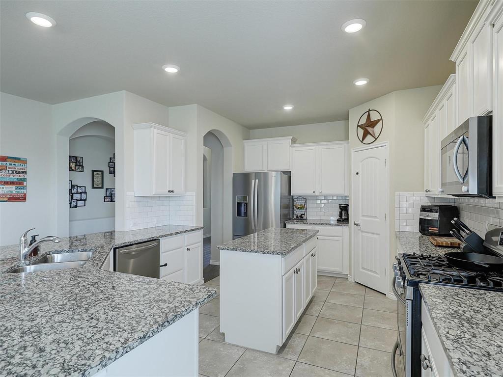 Paloma Creek Lakeview Ph 2- - Residential