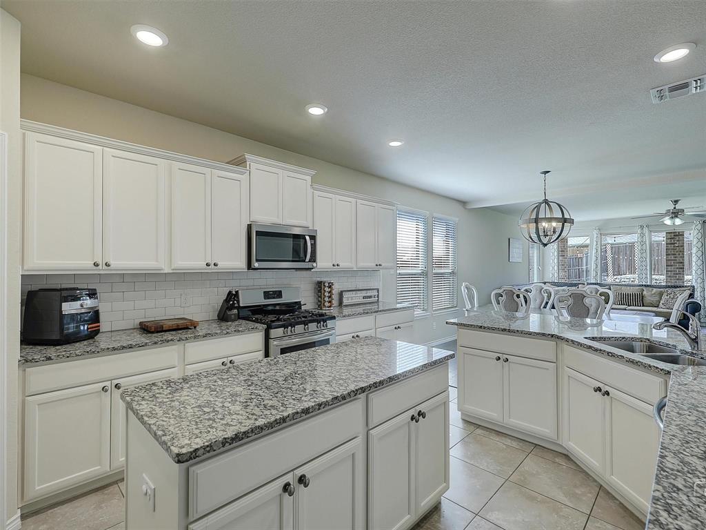 Paloma Creek Lakeview Ph 2- - Residential