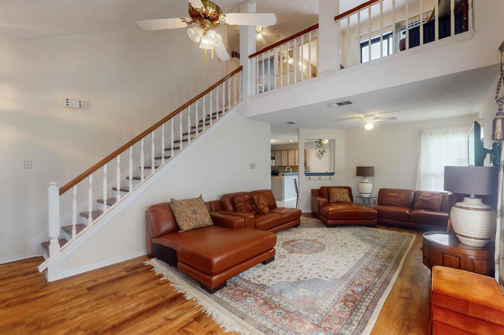 4232 Phoenix Drive