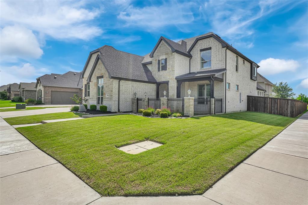 2800 Carrington Drive