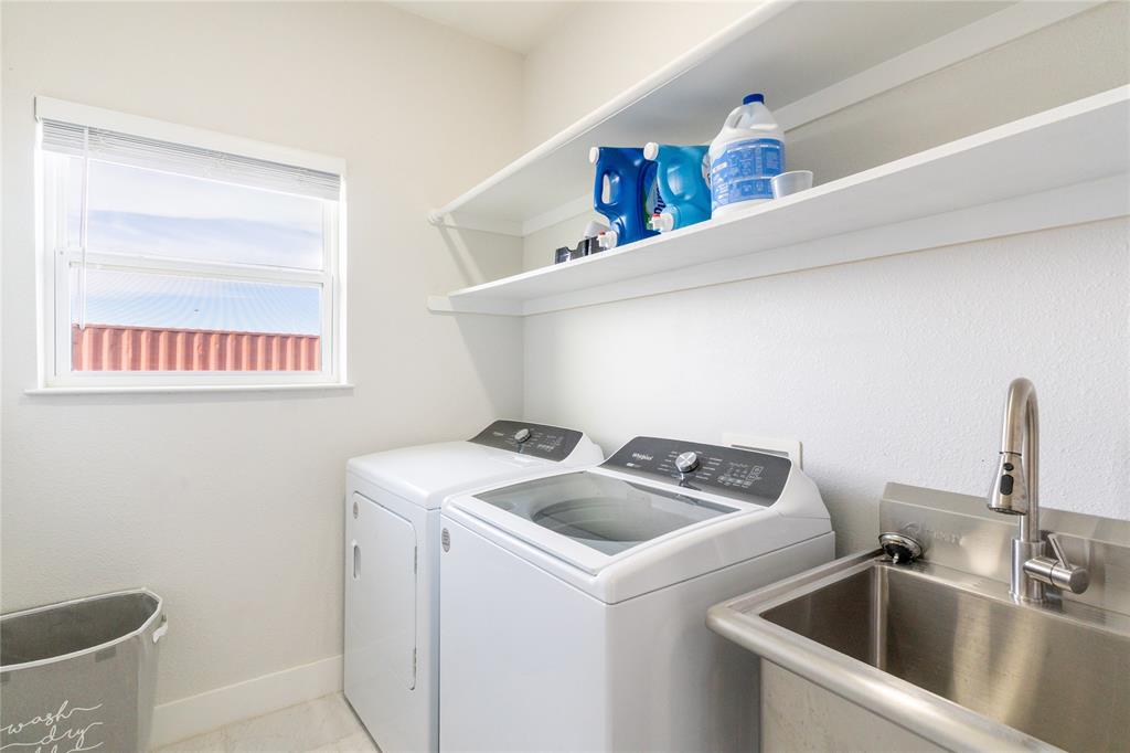 Thomas E Rowan Surv Abs 932 - Residential