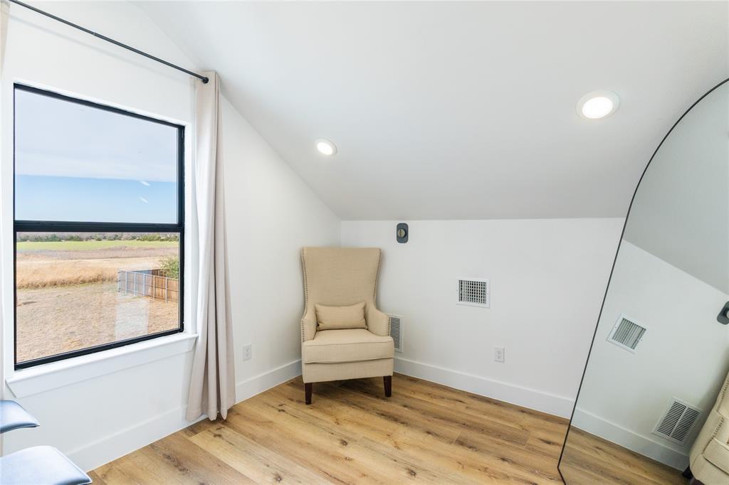 Thomas E Rowan Surv Abs 932 - Residential