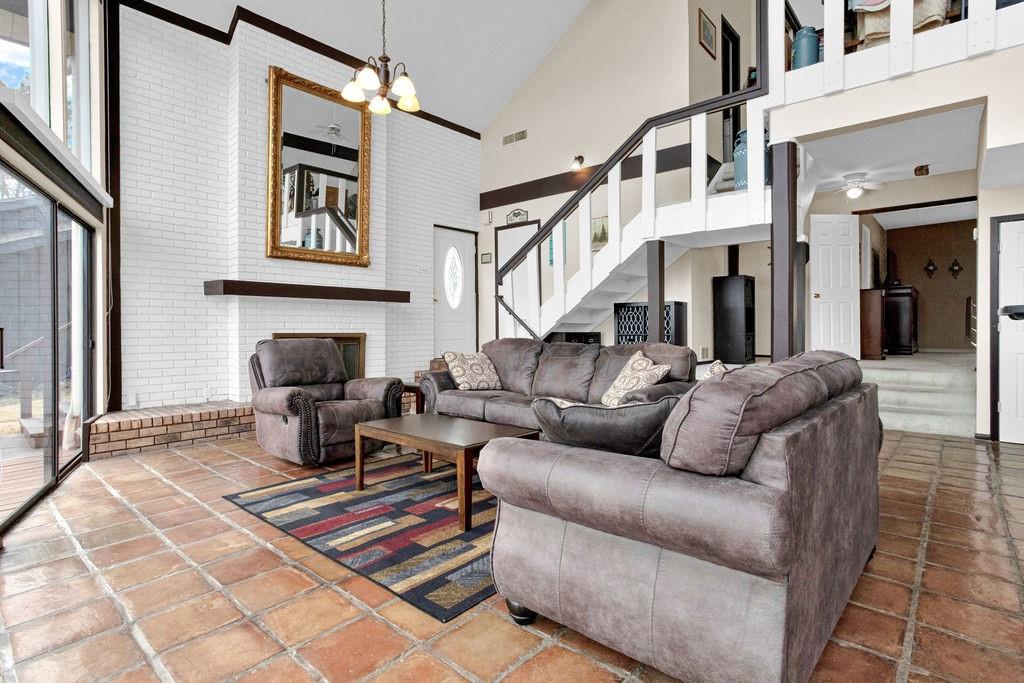 Hideaway - Residential