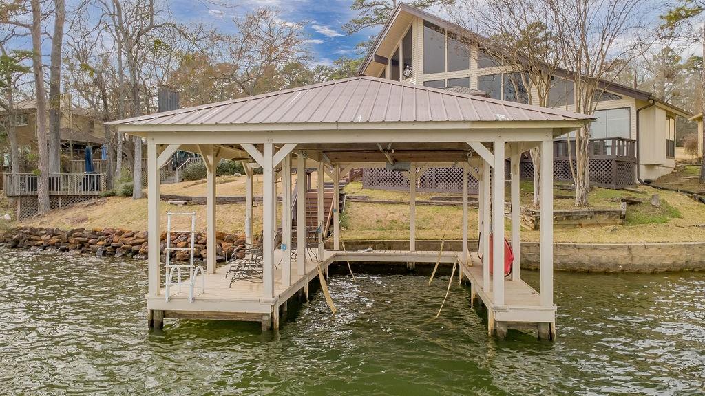 Hideaway - Residential