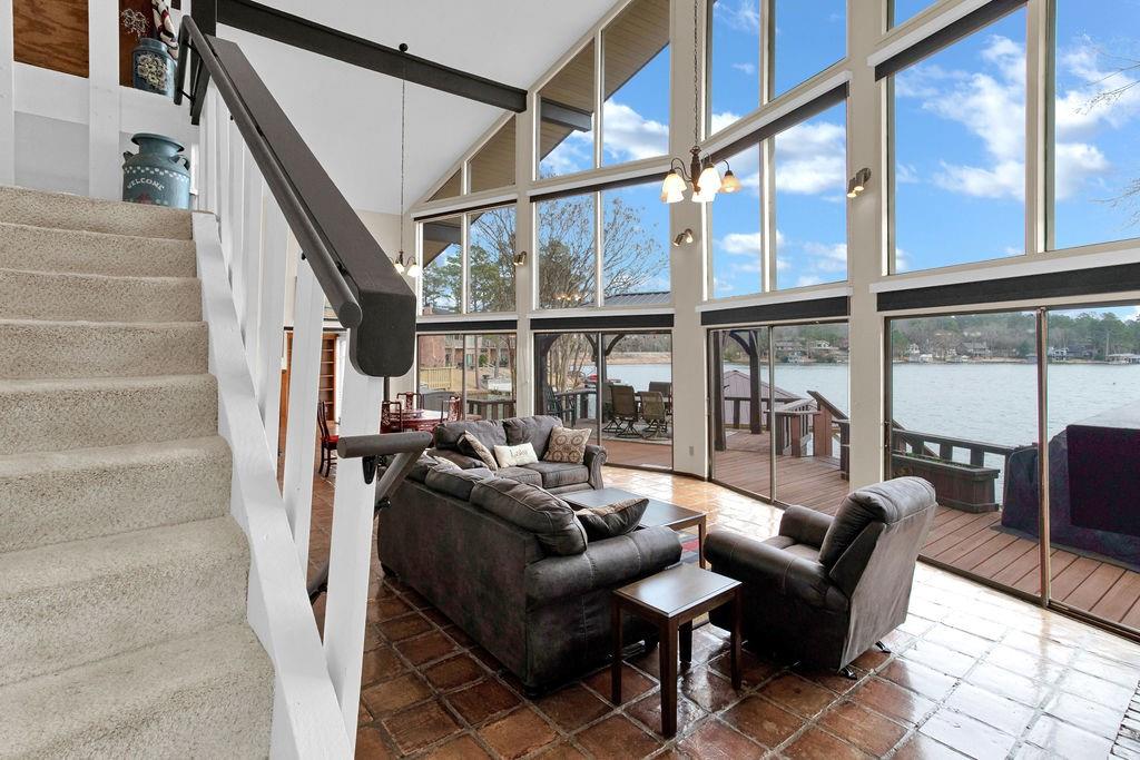 Hideaway - Residential