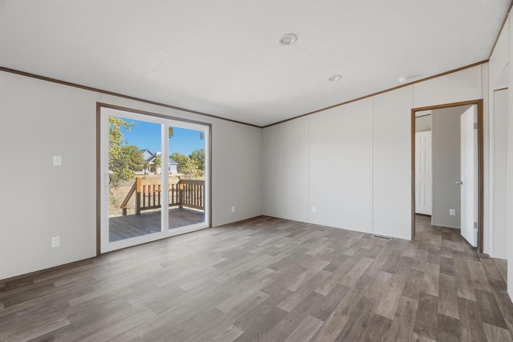 Oak Point Estates - Residential