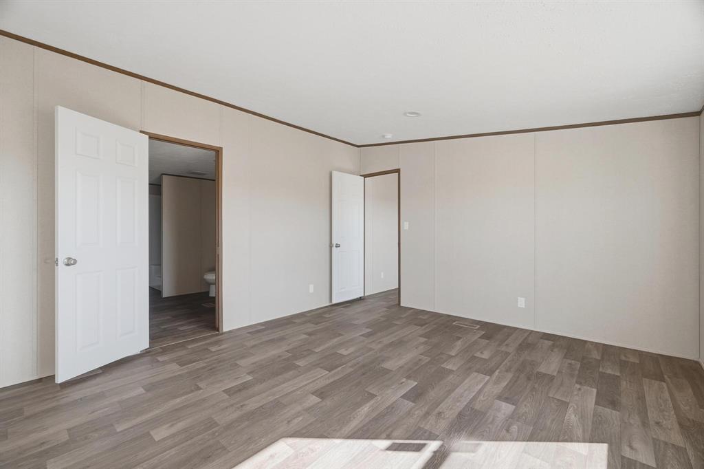 Oak Point Estates - Residential