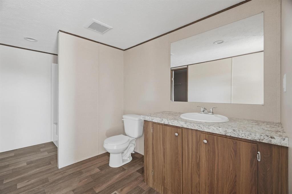 Oak Point Estates - Residential