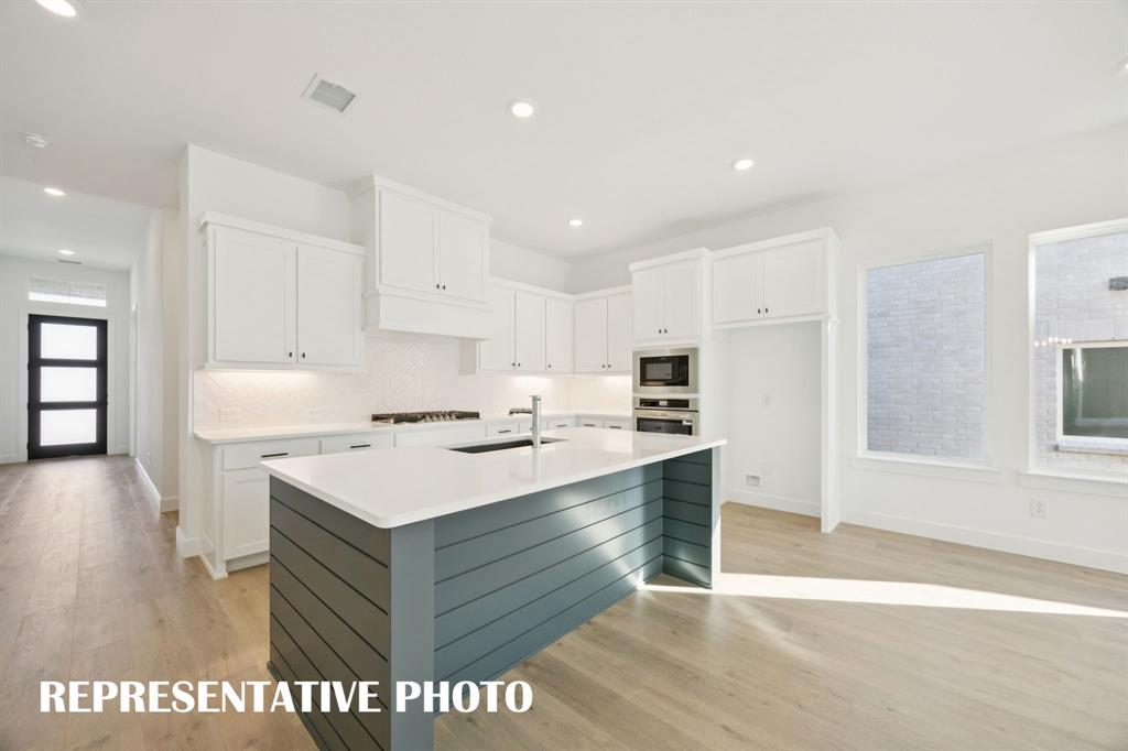 1816 Vetiver Glow Drive