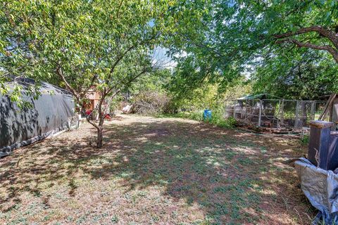 Tiny photo for 601 E Houston Street, Leonard, TX 75452 (MLS # 20981463)